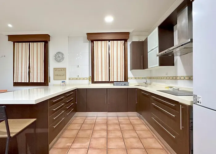 Santutxu Apartamento Elegante Con Wifi Y Parking Апартаменты Бильбао